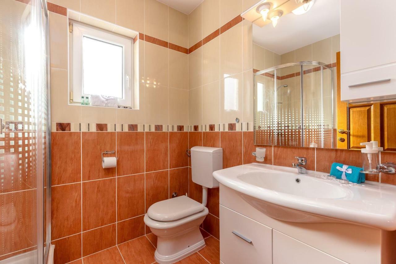 Apartments Lulic Crikvenica Εξωτερικό φωτογραφία
