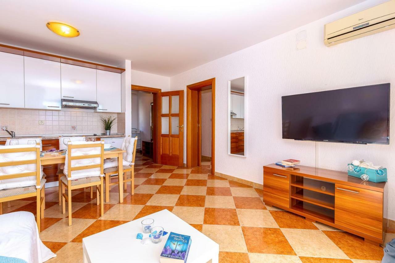 Apartments Lulic Crikvenica Εξωτερικό φωτογραφία
