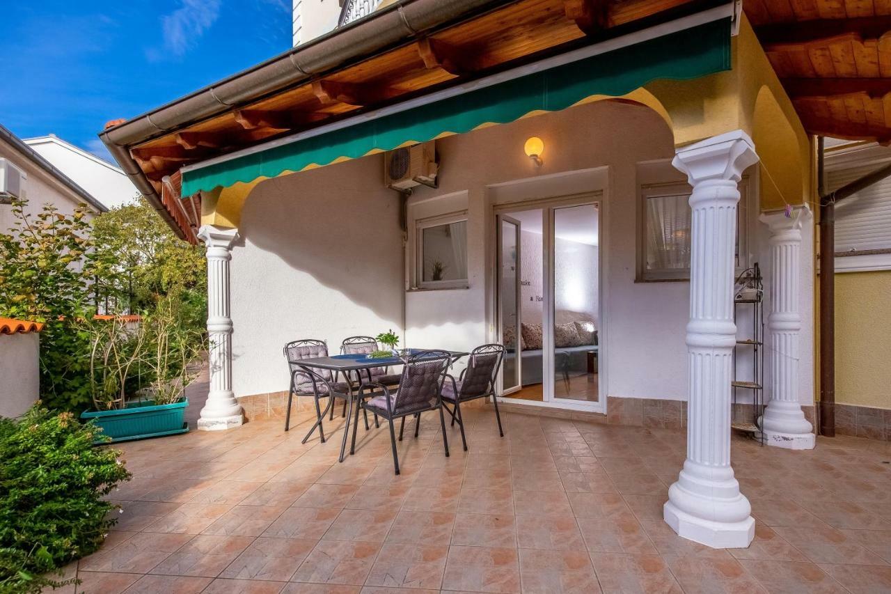 Apartments Lulic Crikvenica Εξωτερικό φωτογραφία