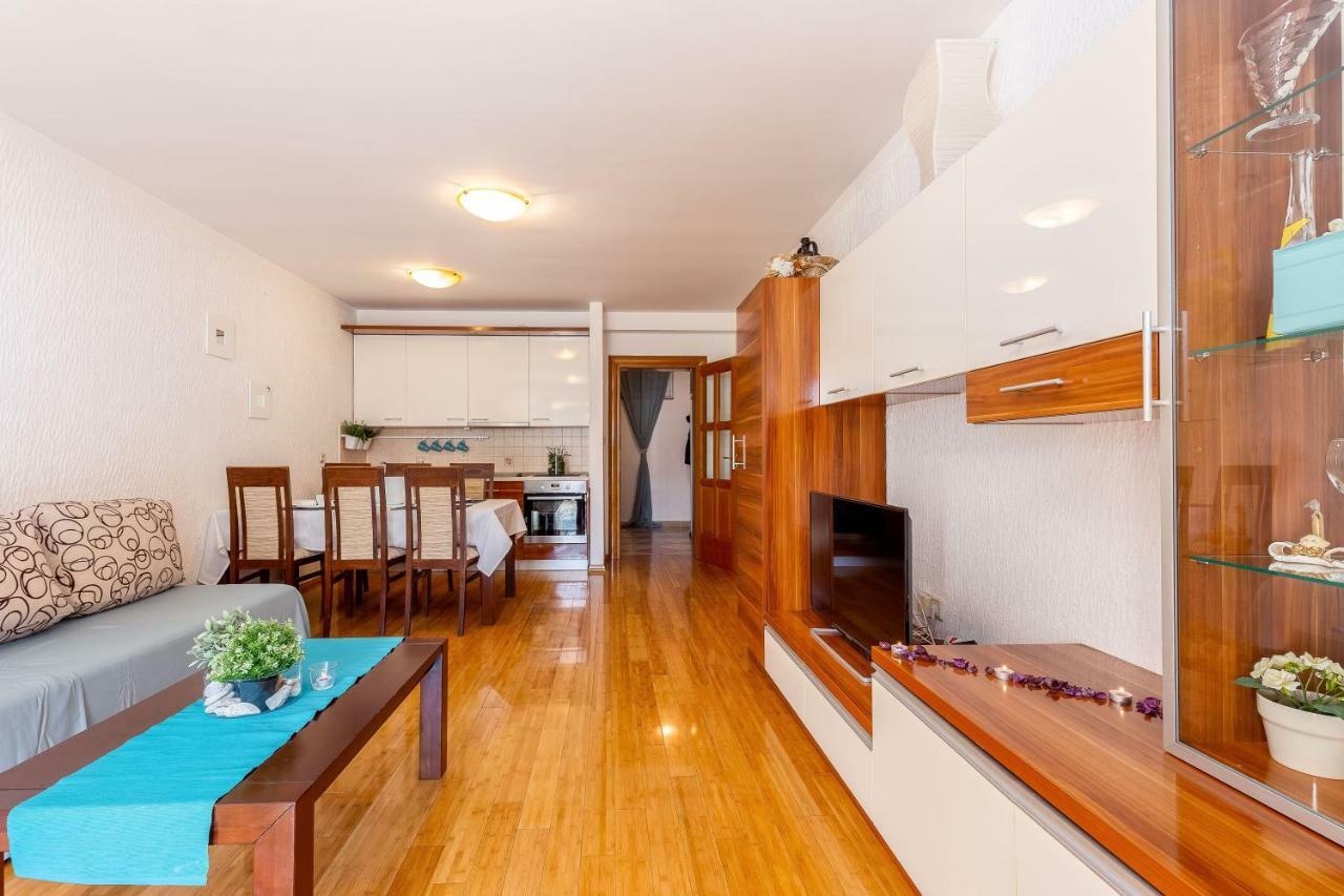 Apartments Lulic Crikvenica Εξωτερικό φωτογραφία
