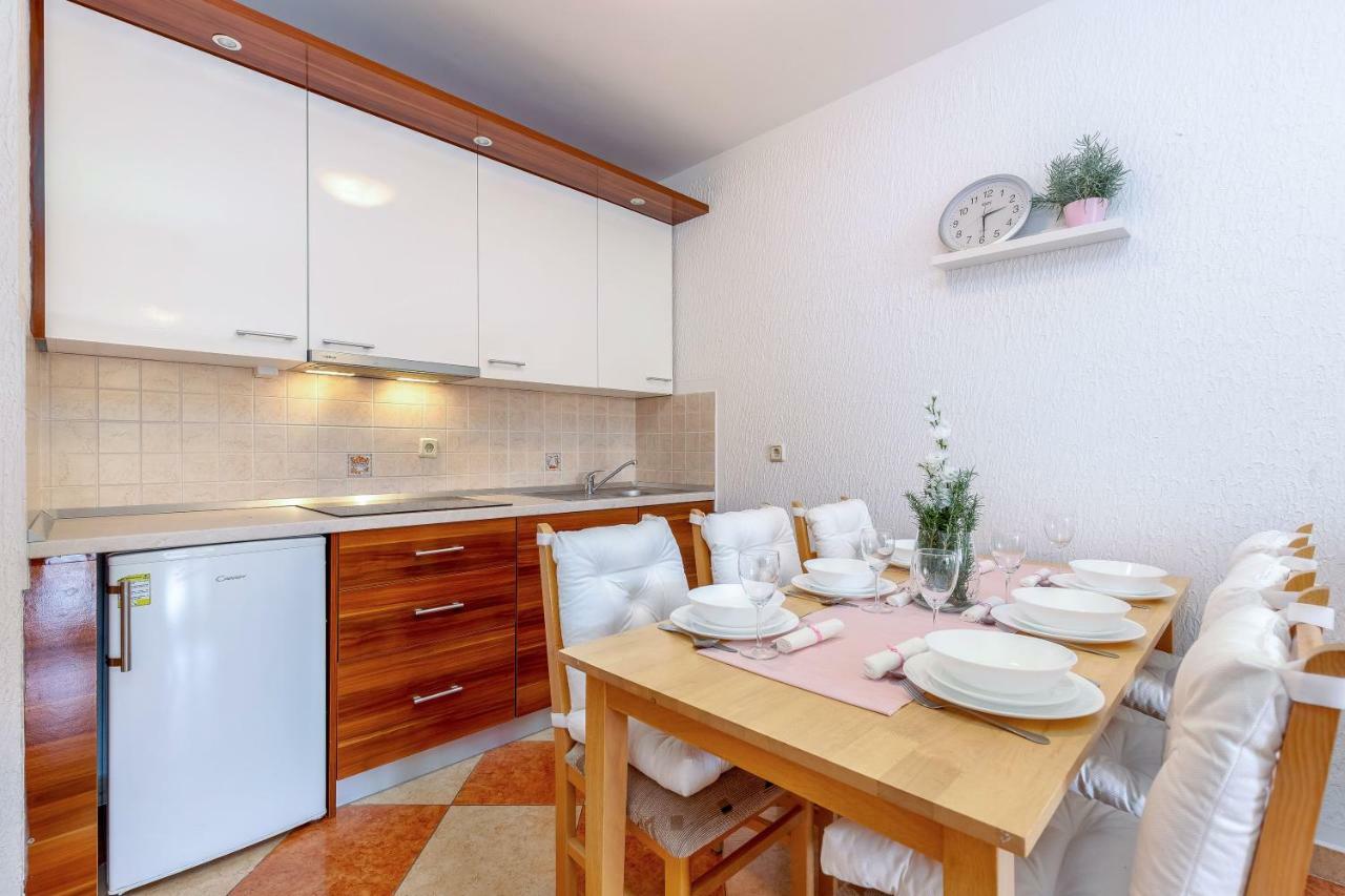 Apartments Lulic Crikvenica Εξωτερικό φωτογραφία